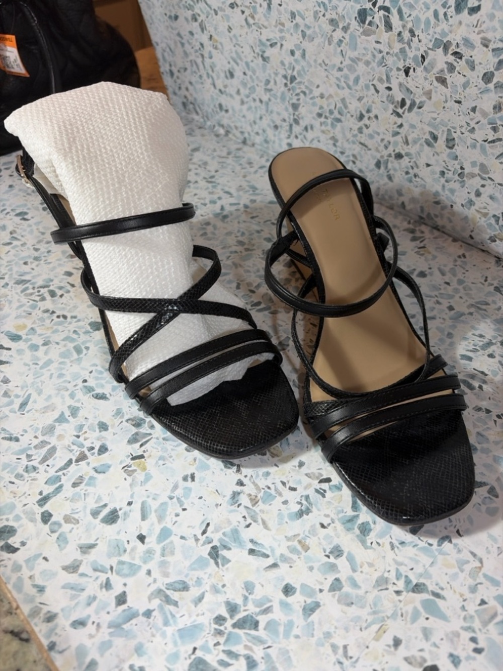 Ann Taylor Factory Black Strappy Wedge Sandals 8.5 - Picture 4 of 7